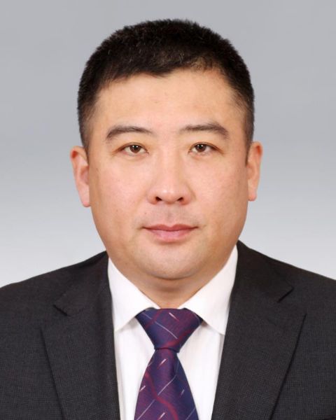 张然 张然