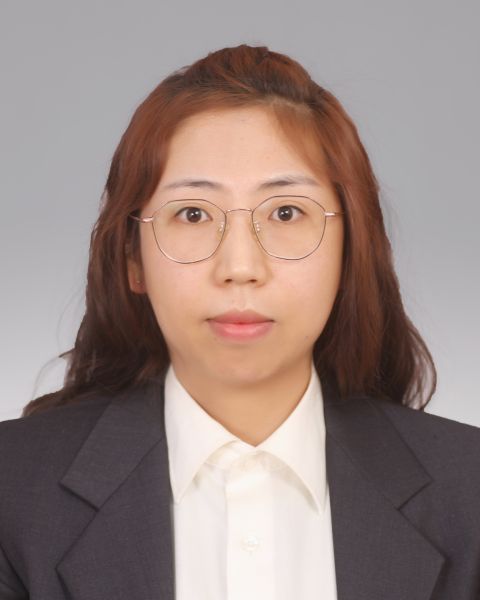 曾玲玲 曾玲玲