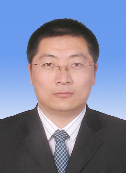 崔华飞